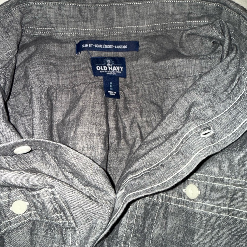 Old Navy Gray Button-Up Shirt bundle. Size Medium - Picture 10 of 12